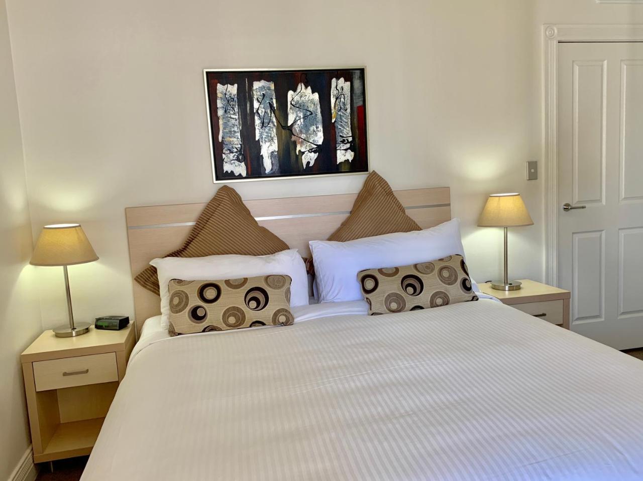 คาสเซิล เซอร์วิซ อพาร์ตเมนต์ Aparthotel ซิดนีย์ ภายนอก รูปภาพ