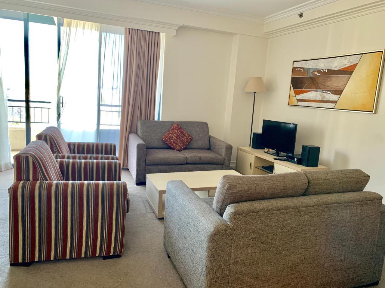 คาสเซิล เซอร์วิซ อพาร์ตเมนต์ Aparthotel ซิดนีย์ ภายนอก รูปภาพ
