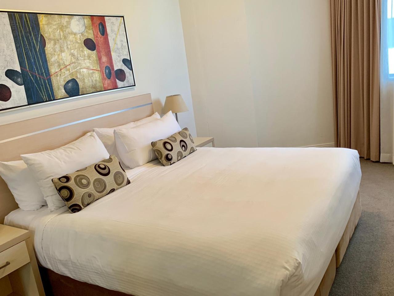 คาสเซิล เซอร์วิซ อพาร์ตเมนต์ Aparthotel ซิดนีย์ ภายนอก รูปภาพ